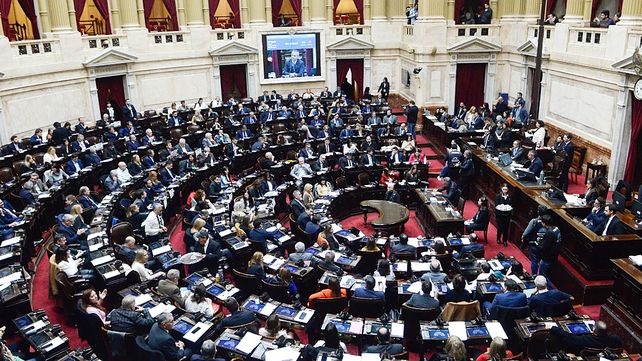 “Una vez más oficialismo y los dialoguistas dan la espaldas a la educación”