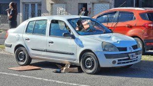 Accidente entre un ciclista y un automóvil en Iturraspe y Avenida Perón.