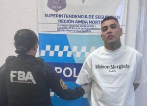 Detuvieron a Callejero Fino: iba con un arma en una camioneta sin patente