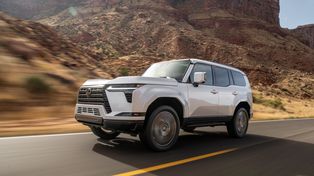 El nuevo Lexus GX 550 Luxury está equipado con un potente impulsor naftero V6,