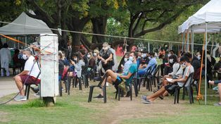 Bajaron los contagios en todas las ciudades del país bajo alerta epidemiológica