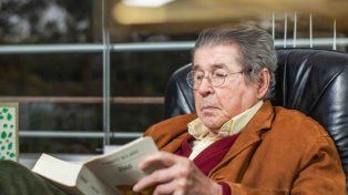 Murió a los 87 años el escritor peruano Alfredo Bryce Echenique