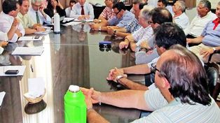 Los municipales retomaron hoy las negociaciones paritarias