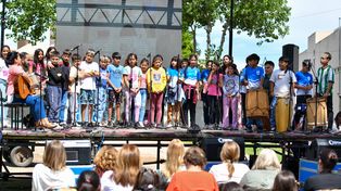 Más de 400 estudiantes de toda la provincia llegaron a Paraná, donde mostraron sus propuestas desarrolladas en la currícula de educación artística.