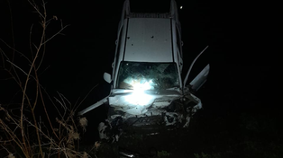 Siniestro fatal en la autopista a Buenos Aires. La camioneta que terminó desbarrancándose a la altura del arroyo Frías