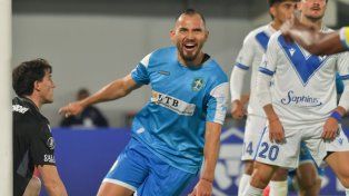 Vélez no hizo pie en Bolivia y perdió ante San Antonio Bulo Bulo