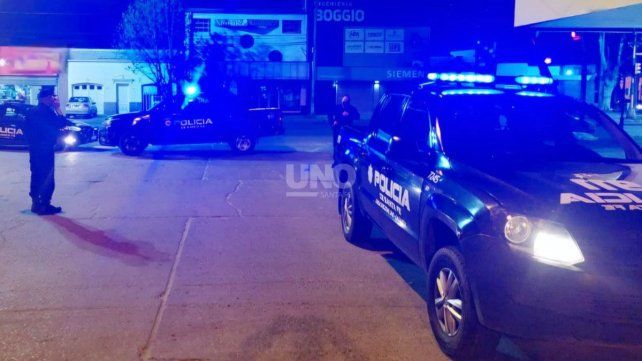 Sucedió durante un operativo policial en el sur de la ciudad