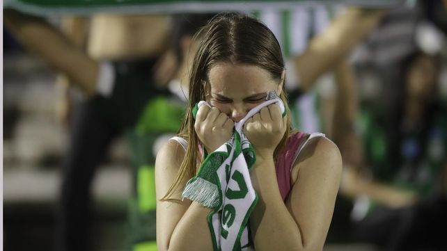 La tragedia del Chapecoense enlutó al fútbol mundial