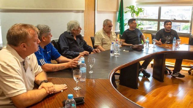 Los gremios del transporte ratificaron el paro para el 30 de octubre