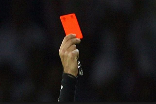 Un árbitro fue agredido por un jugador en Federación