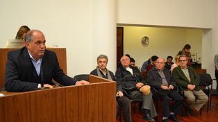 Los Concejales aprobaron estacionamiento vehicular en calles transversales a Facundo Zuviría