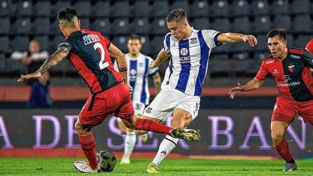 Colón cayó 1-0 frente a Talleres y quedó eliminado de la Copa Argentina. Colón cayó 1-0 frente a Talleres y quedó eliminado de la Copa Argentina.