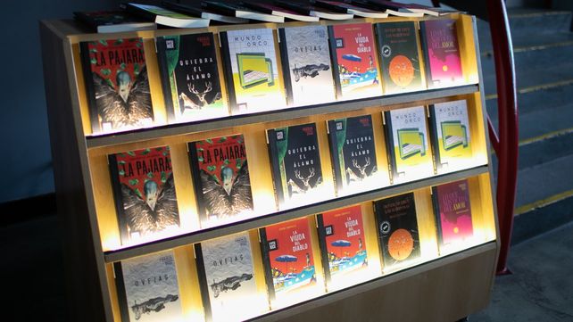 Se presentan en Rosario los libros ganadores del Premio Futurock Novela 2024