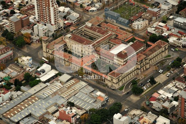 Docentes de la UNL analizan no tomar exámenes