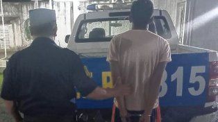 Paraná: llorando y a los gritos un niño pidió ayuda a la policía