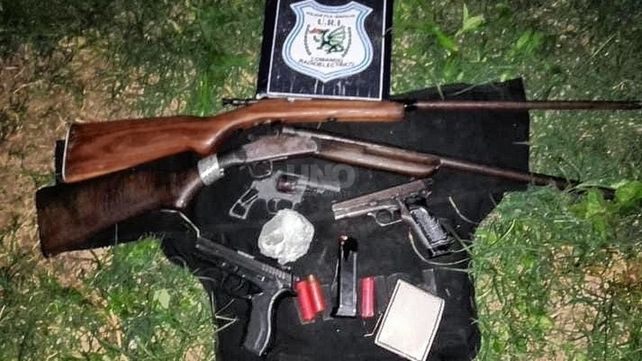 Las armas que les incautaron tras la balacera