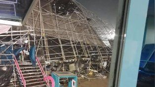 Dieron de alta a cinco de las 13 personas hospitalizadas por el derrumbe en bar en Parlermo durante el temporal. El lugar ha sido denunciado por irregularidades