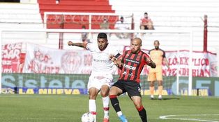 Patronato perdió ante Huracán jugando un flojo partido.