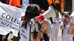 Enfermeros marchan al Ministerio de Salud: Estamos viviendo una situación límite