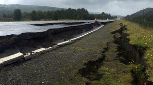 Un fuerte sismo sacudió a Chile, pero cancelaron un alerta de tsunami