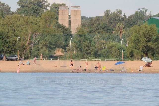 Ola de calor: Los paranaeneses buscaron el alivio del agua