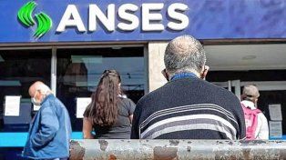 Anses adelantó qué jubilaciones van a pagar este lunes