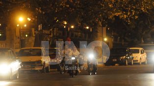 Dos menores atropellaron con su moto a una inspectora