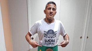 El marplatense Walter Leiva retuvo su corona superpluma de boxeo en su primera defensa.