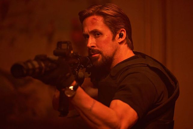 Gosling interpreta a un evadido de la Justicia