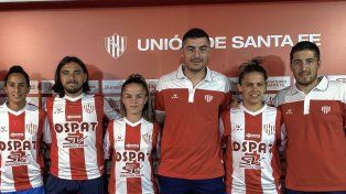 El plantel femenino de Unión palpitó su ansiado debut en el ascenso de AFA