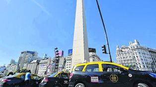 Protesta por Uber: condenan a taxistas a pagar por cortar la calle
