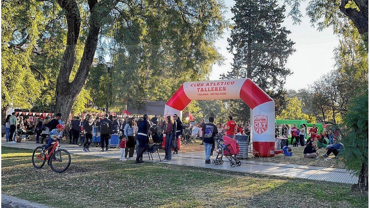 Talleres celebra sus 119 años junto a la comunidad en Plaza Sáenz Peña