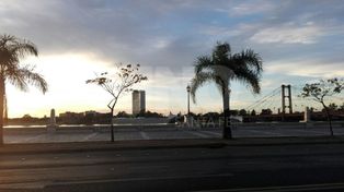 Las nubes de la mañana dieron paso al sol al mediodía y hay pronóstico de lluvias para la tarde
