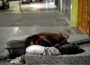 En la ciudad de Santa Fe hay 900 personas en situación de calle: señalan que el 80% presenta consumos problemáticos