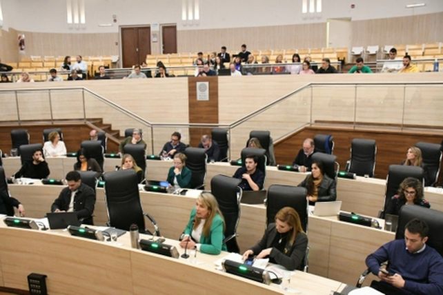 El proyecto busca poner un límite a la ausencia de los concejales a las reuniones de comisión.