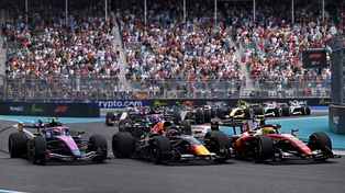 La imagen que sintetiza el gran sábado de Franco Colapinto en Miami, peleando igual a igual a dos multicampeones como Verstappen y Hamilton.