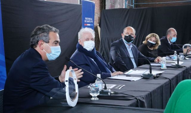 Ginés está en Rosario para analizar la situación sanitaria de la provincia.