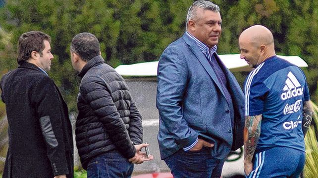 Ya fue. Tapia y Sampaoli juntos