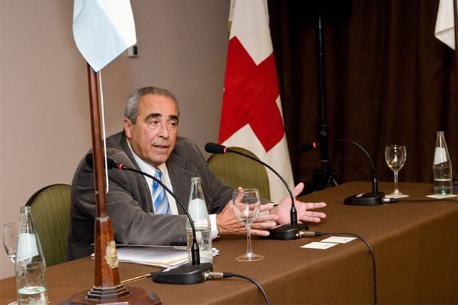 Un santafesino es vicepresidente de la Cruz Roja Internacional