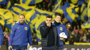 Tevez buscará ganar su primer partido como entrenador en Mar del Plata ante Aldosivi.