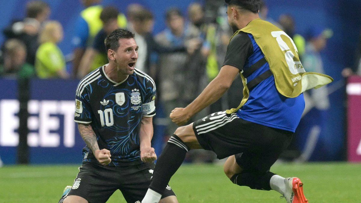 Con el corazón, Argentina es finalista del Mundial