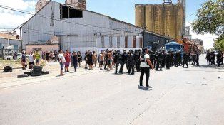 Héctor Aguirre denunció represión en el Puerto de Concepción del Uruguay: Salieron a cazar compañeros