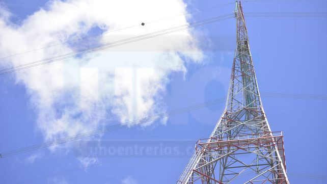Aseguran que con los nuevos desbarrancamientos la antena quedó
