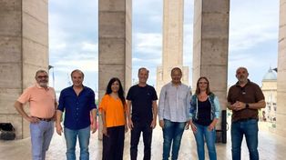 Los diputados provinciales Giustiniani, Del Frade y Palo Oliver y otros dirigentes de centroizquierda aceleran el armado de un nuevo espacio.