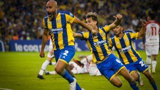 Carlos Quintana se ganó el cariño y el respeto de los hinchas de Central. Va por su cuarto año en Arroyito.