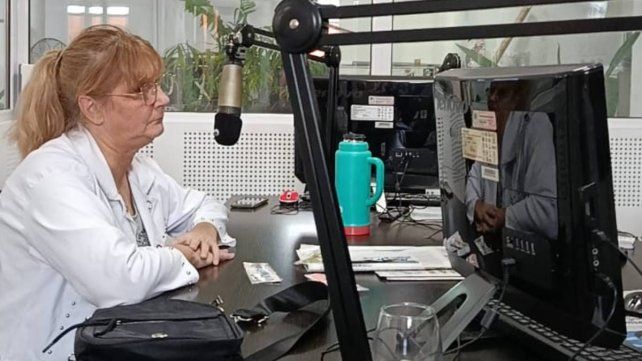La manicura habló con radio La Red sobre el trabajo que realiza día a día para embellecer y mantener las uñas de las personas