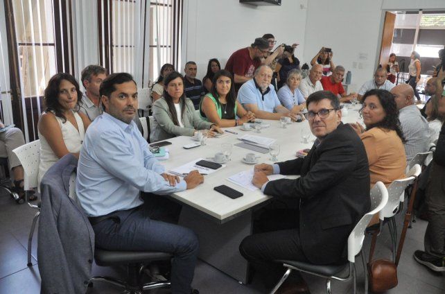 El gobierno provincial discute la paritaria docente con los gremios. El 24 de febrero es el inicio de clases
