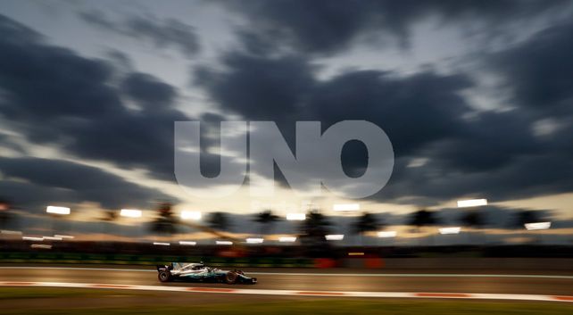 Valtteri Bottas se llevó la última carrera del año