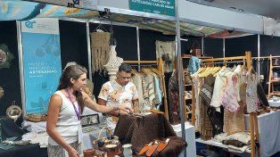 Se realiza este fin de semana largo la Feria de la Pre Artesanía en Colón.