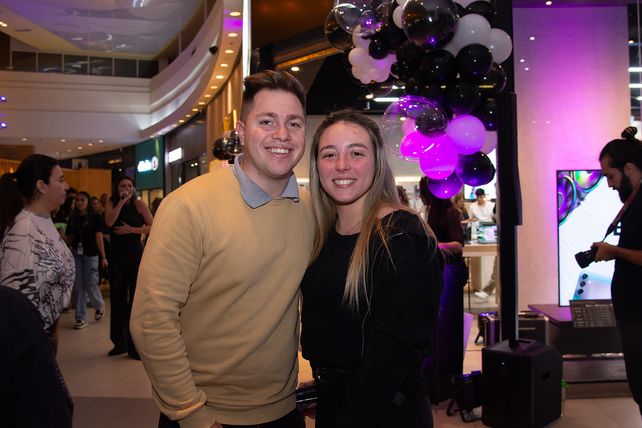Axel Montesanto y Camila Polessi
